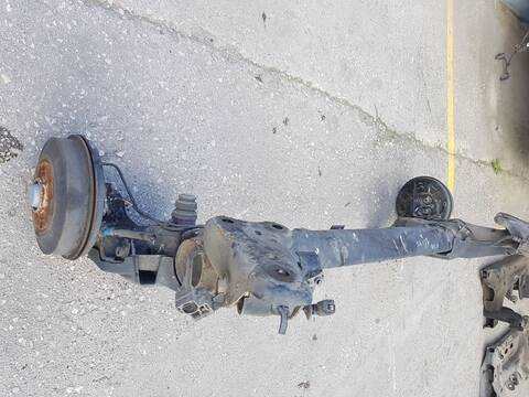 Foto 3ª: Puente Trasero Peugeot 208 STYLE 82CV 60KW [HM01] (2016)