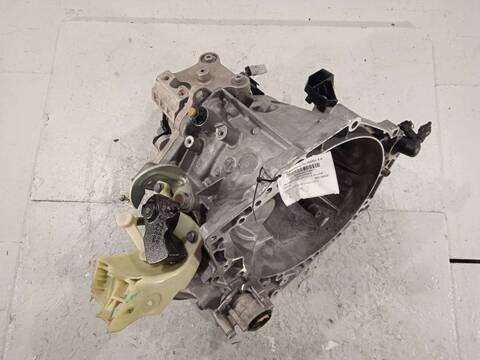 Foto 2ª: Caja Cambios Peugeot 2008 ALLURE 110CV 81KW [HN01] (2017)