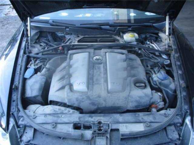 Foto 3ª: Mangueta Delantera Izquierda Volkswagen Phaeton 3.0 TDI V6 4MOTION (4 ASIENTOS) [3.0 LTR. - 176 KW V6 TDI DPF] [CEX]