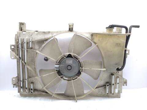 Foto 3ª: Electroventilador Toyota Avensis 1.8 VVT-I ZZT221_) 129CV 95KW [1ZZFE] (2003)