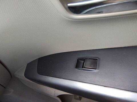 Foto 2ª: Botonera Elevalunas Mitsubishi Outlander 2.0 DI-D INTENSE 140CV 103KW [BSY] (2007)