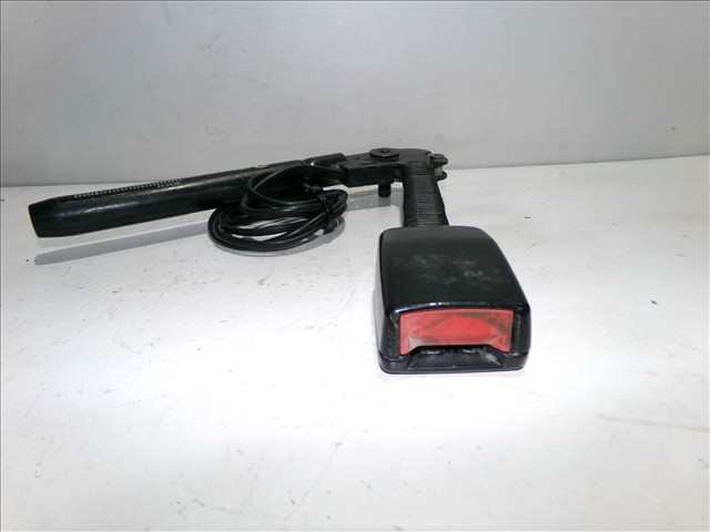 Foto 3ª: Cinturón Delantero Izquierdo Ford C Max 1.6 TDCI 2003-2007 [G8DA] (2004)