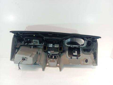 Foto 3ª: Salpicadero Dacia Logan 1.2 16V CAT 75CV 55KW [D4FF732] (2014)