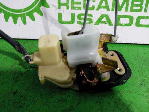 Foto 3ª: Cerradura Puerta Trasera Izquierda Mazda 6 2.0 16V CAT 136CV [FS2C] (1997)