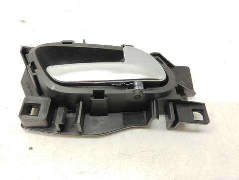 Maneta Interior Trasera Derecha Peugeot 208 1.2 12V E-VTI 82CV 60KW