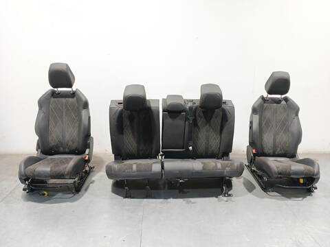 Asientos Traseros Peugeot 3008 2.0 BLUEHDI 180 181CV 133KW