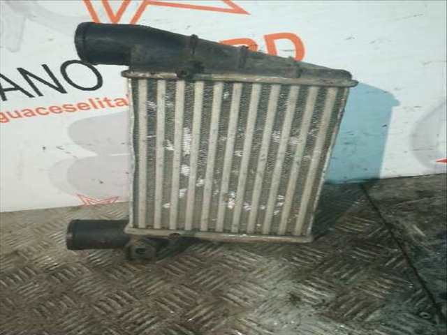 Foto 2ª: Intercooler Volkswagen Passat BERLINA 90CV 66KW