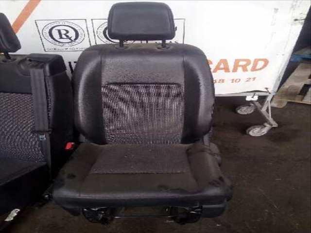 Foto 4ª: Asientos Traseros Peugeot Expert PRO STANDARD 116CV 85KW FURGON [BH01] (2016)