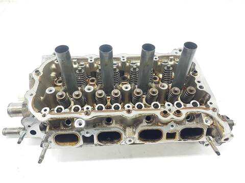 Culata Toyota Yaris ACTIVE