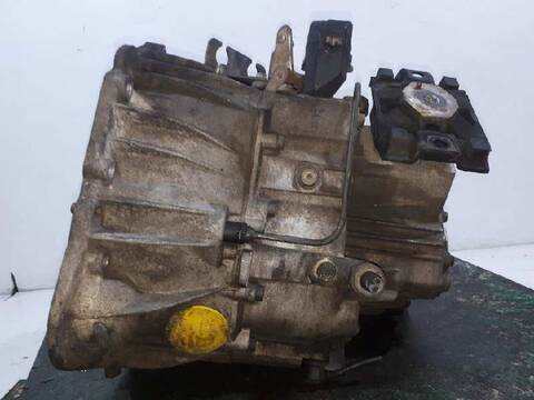 Foto 2ª: Caja Cambios Mercedes Vito 2.2 16V CDI TD CAT 102CV 75KW CAJA CERRADA [611980] (2000)