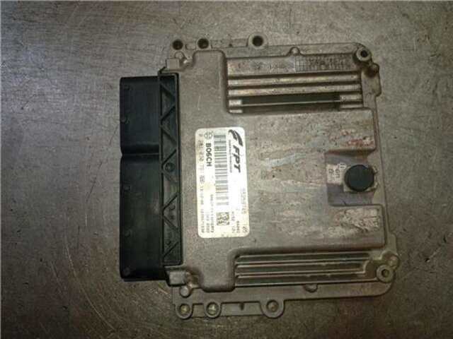 Foto 2ª: Centralita Motor ECU Alfa Romeo Giulietta 1.6 JTDM [940 A3.000]