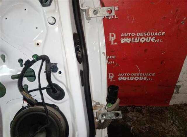 Foto 3ª: Puerta Trasera Izquierda Ford Focus 1.6 TDCI [T1DA]
