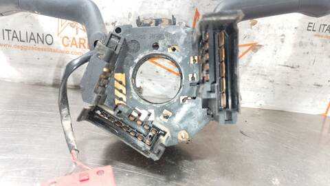 Foto 4ª: Mando Multifuncion Volkswagen Transporter COMBI 88CV 65KW FURGONETA [AJT] (2001)