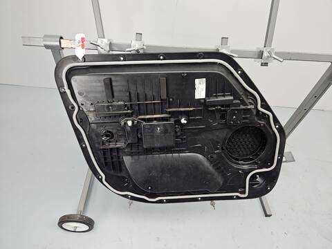 Foto 4ª: Tapizados Cartoneras Land Rover Defender D250 MHEV 4X4 249CV 183KW [DT306] (2022)