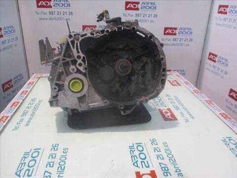 Foto 3ª: Caja Cambios Renault Megane 1.5 DCI BM0F CM0F) 82CV 60KW II BM0/1_ CM0/1_) [D/ K9K D 7] (2005)