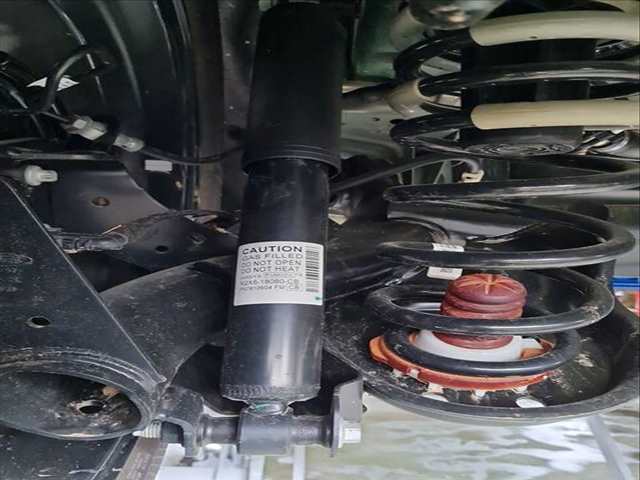 Amortiguador Trasero Izquierdo Ford Tourneo TOURNEO COURIER