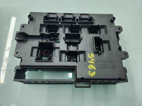 Caja Reles Fusibles Bmw Serie 3 315 320D COUPE 177CV 130KW