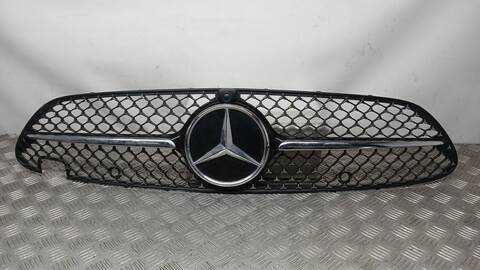 Rejilla Delantera Mercedes Clase C 160 C 300 DE 206.208) 197CV 145KW