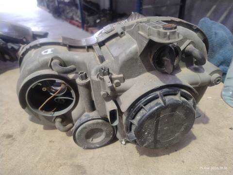 Foto 2ª: Faro Derecho Mercedes Clase CLK 270 CDI COUPE C209) MOTOR OM612.962 (2013)