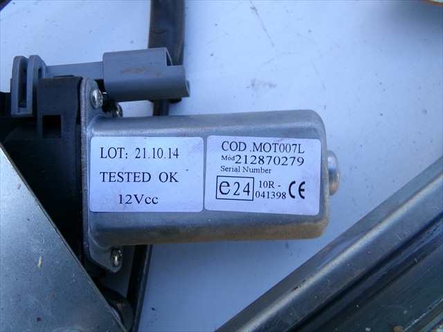 Foto 2ª: Elevalunas Eléctrico Delantero Izquierdo Peugeot Partner 2.0 HDI 2002-2008 [RHY] (2006)