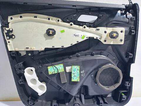 Foto 3ª: Tapizados Cartoneras Opel Grandland DESIGN LINE 131CV (2017)