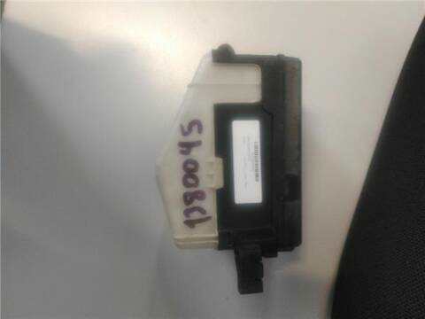 Caja Reles Fusibles Toyota Hiace G