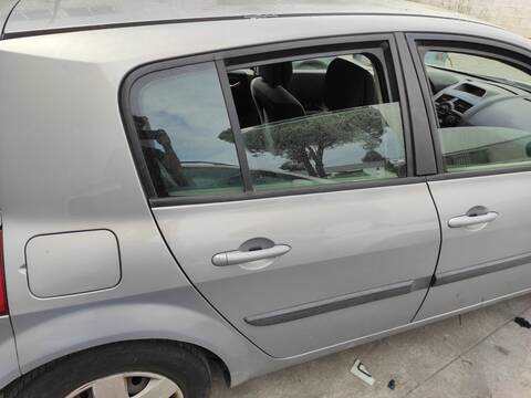 Puerta Trasera Derecha Renault Megane K9KF7 BERLINA II BERLINA 5P