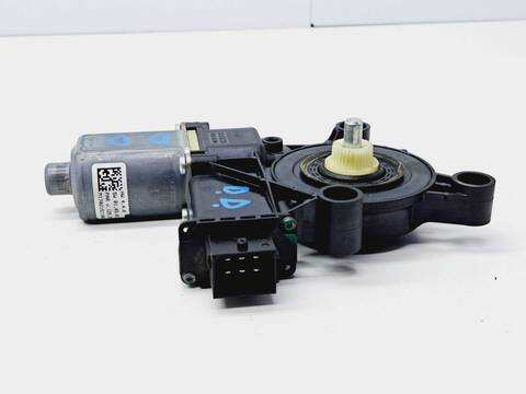 Foto 2ª: Elevalunas Eléctrico Delantero Izquierdo Alfa Romeo Stelvio EXECUTIVE 4WD 209CV 154KW [55271838] (2017)