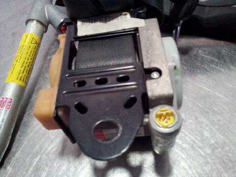 Foto 3ª: Cinturón Delantero Derecho Nissan Note 88CV 65KW