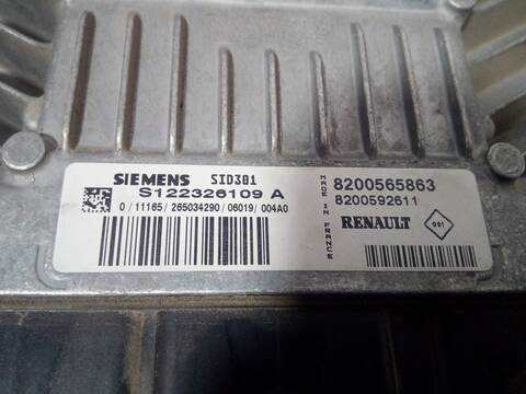 Foto 4ª: Centralita Motor ECU Renault Megane AUTHENTIQUE BERLINA 106CV 78KW II BERLINA 5P [K9K P7] (2006)