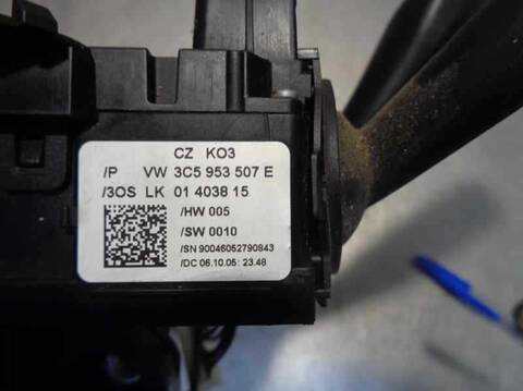 Foto 4ª: Mando Multifuncion Volkswagen Passat EDITION BERLINA 140CV 103KW [BKP] (2008)