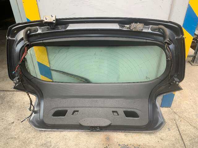 Foto 2ª: Portón Bmw Serie 1 114 116 D BERLINA 0CV [N47D16A] (2012)