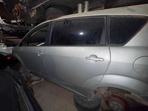 Foto 3ª: Puerta Trasera Izquierda Toyota Corolla VERSION INDEFINIDA