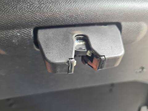 Cerradura Maletero Portón Peugeot 508 ACTIVE 131CV 96KW