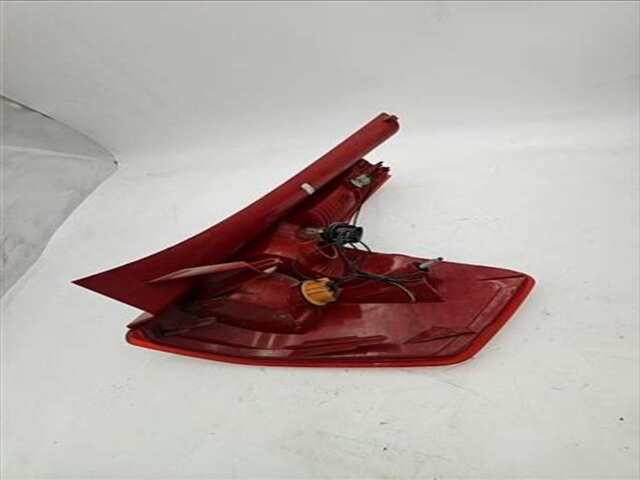 Foto 3ª: Piloto Trasero Izquierdo Citroen C4  [KFU]