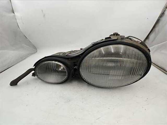 Faro Izquierdo Mercedes Clase E 180 2.4 240 (210.061) [2.4 LTR. - 125 KW V6 18V CAT]