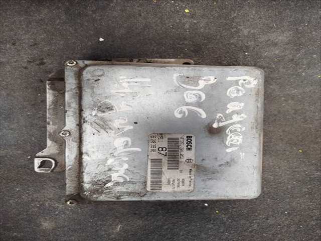 Centralita Motor ECU Peugeot 306 VERSION INDEFINIDA