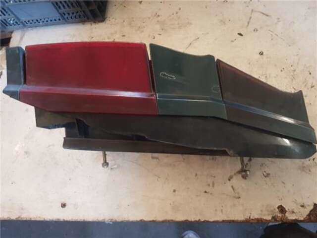 Foto 2ª: Piloto Trasero Izquierdo Citroen Xm 2.5 TURBO D SX [2.5 LTR. - 95 KW TURBODIESEL CAT (THY - DK5ATE)] [THY (DK5ATE)]