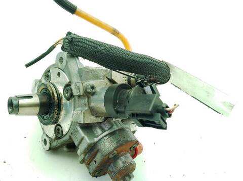 Foto 2ª: Bomba Inyeccion Bmw Serie 1 114 116 D [N47 D20 A] (2003)