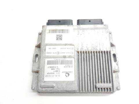 Foto 3ª: Centralita Motor ECU Dacia Sandero COMFORT (2022)