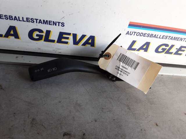 Mando Multifuncion Volkswagen Golf 1.9 TDI 0CV