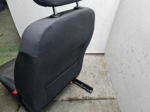 Foto 3ª: Asiento Delantero Derecho Volkswagen Golf SPORT 131CV 96KW [DPBA] (2020)