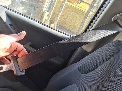 Cinturón Delantero Derecho Nissan Navara GASOLINA