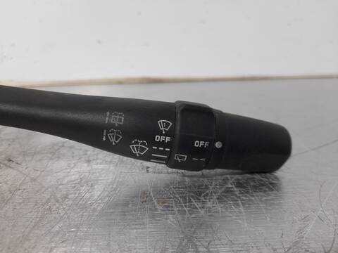 Foto 2ª: Mando Multifuncion Nissan Primera 1.6 16V CAT BERLINA 99CV 73KW [GA16] (1998)