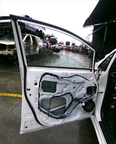 Foto 2ª: Puerta Delantera Izquierda Toyota Verso 2.0 D-4D 2013-2018 [1AD] (2013)