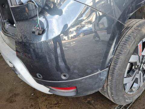 Foto 3ª: Paragolpes Trasero Dacia Duster SU HJD) 150CV [H5H490] (2022)
