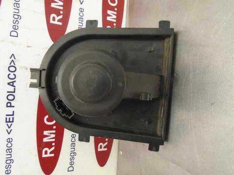 Foto 2ª: Ventilador de Calefacción Volkswagen Golf 1.6 BERLINA 100CV 74KW [AKL] (1999)