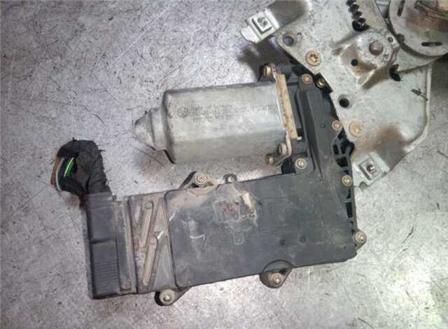 Foto 2ª: Elevalunas Eléctrico Delantero Derecho Volkswagen Passat 1.9 TDI(110CV) [AFN]