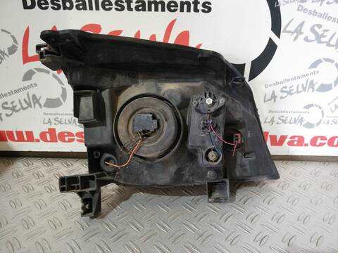 Foto 2ª: Faro Izquierdo Nissan X-Trail YD22 T30) (2002)