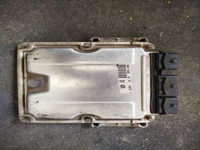 Foto 3ª: Centralita Motor ECU Peugeot 206 VERSION INDEFINIDA (1999)